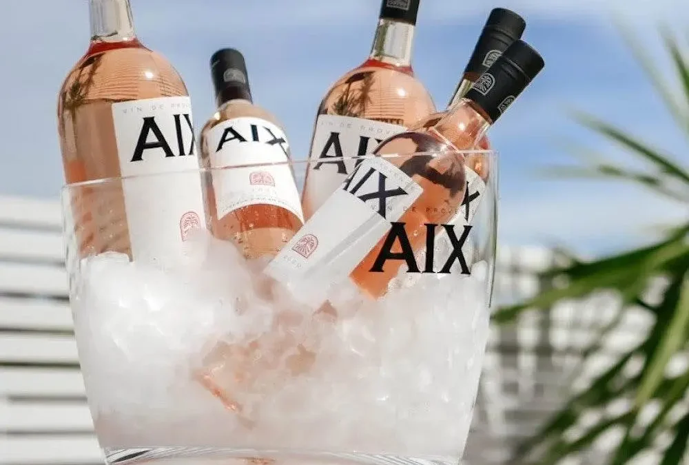 Rosé Wines for Luxury Yachts: The Ultimate Summer Pairing